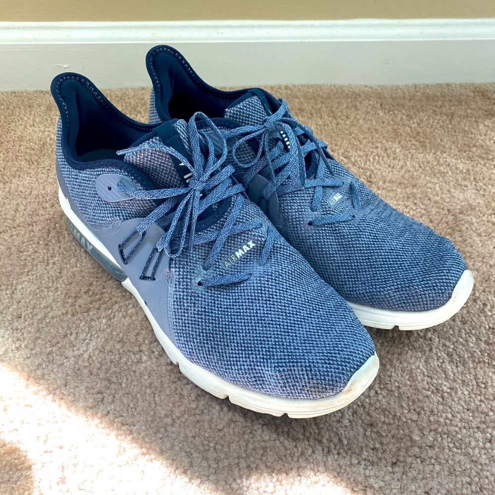 Men’s Nike Air Max sneakers